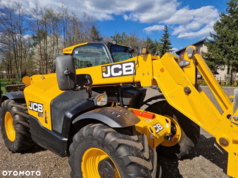 JCB 531-70 AGRI SUPER - 26