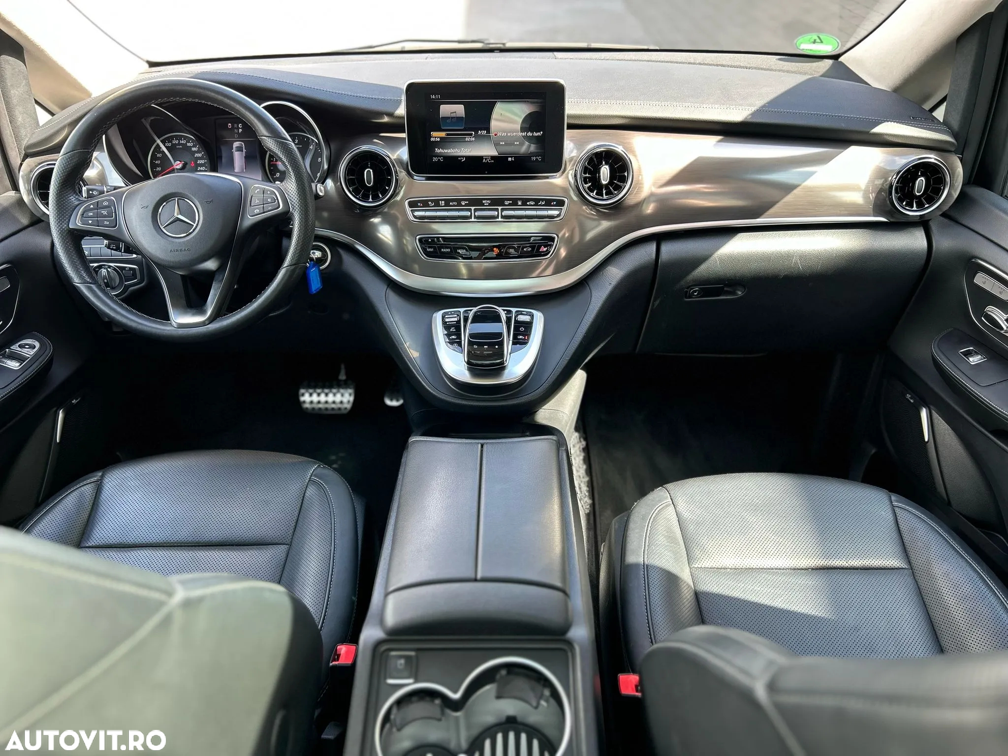 Mercedes-Benz V 300 d lang 9G-TRONIC Exclusive Edition - 20