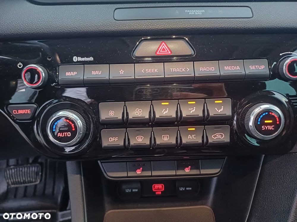 Kia Sportage 1.6 T-GDI 2WD DCT SPIRIT - 12