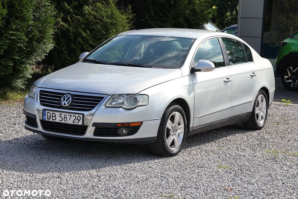 Volkswagen Passat 1.9 TDI Trendline - 2