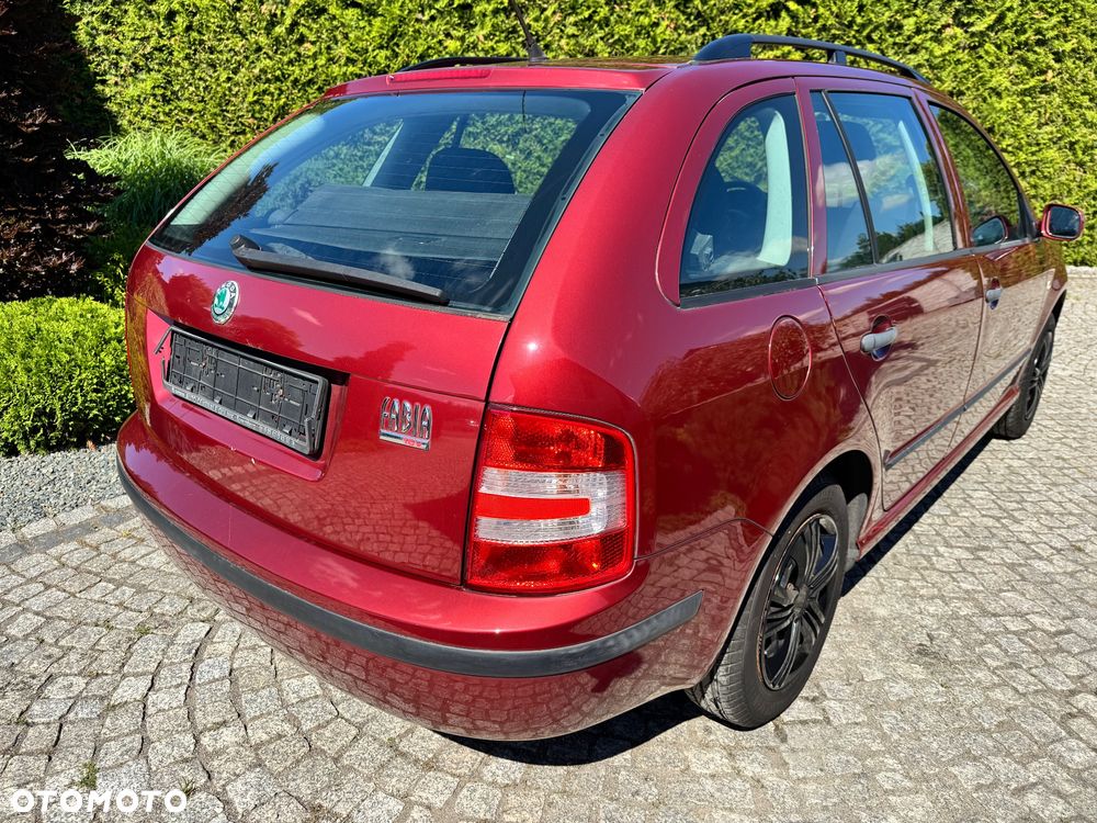 Skoda Fabia - 18