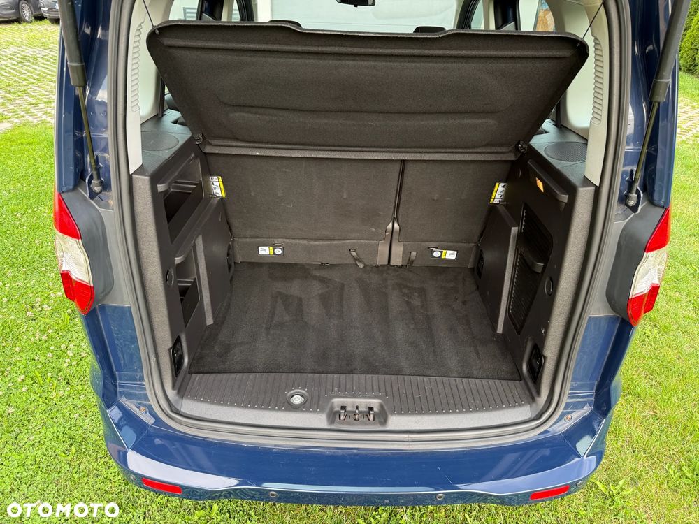 Ford Tourneo Courier 1.5 TDCi Trend - 14