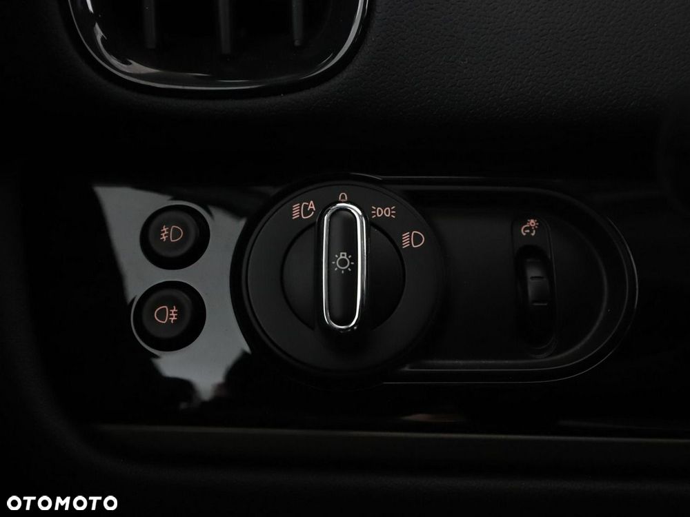 MINI Countryman Cooper SE ALL4 - 35
