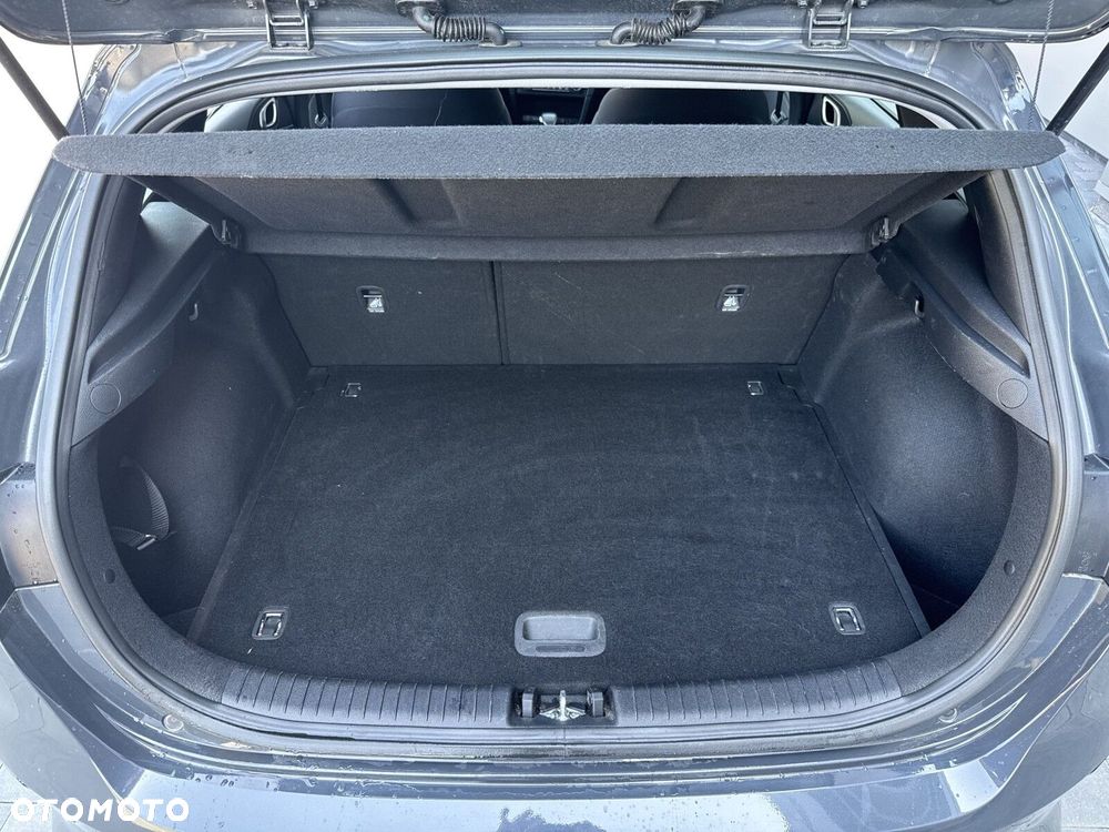 Kia Ceed 1.5 T-GDI M DCT - 25