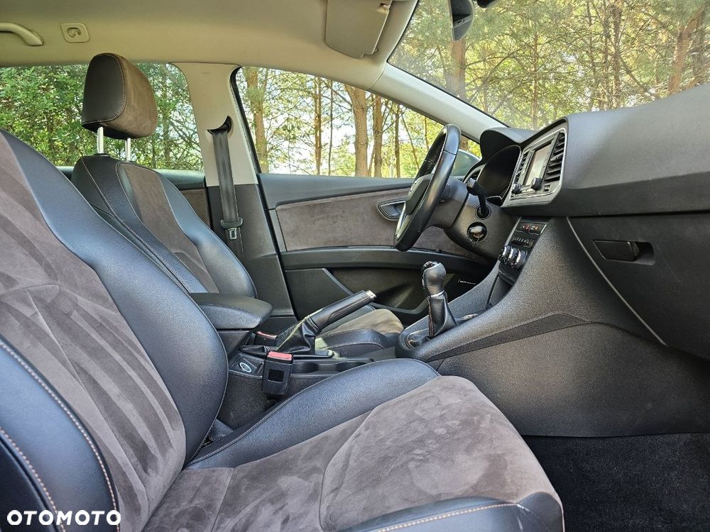 Seat Leon 2.0 TDI DPF Start&Stop XCELLENCE - 26