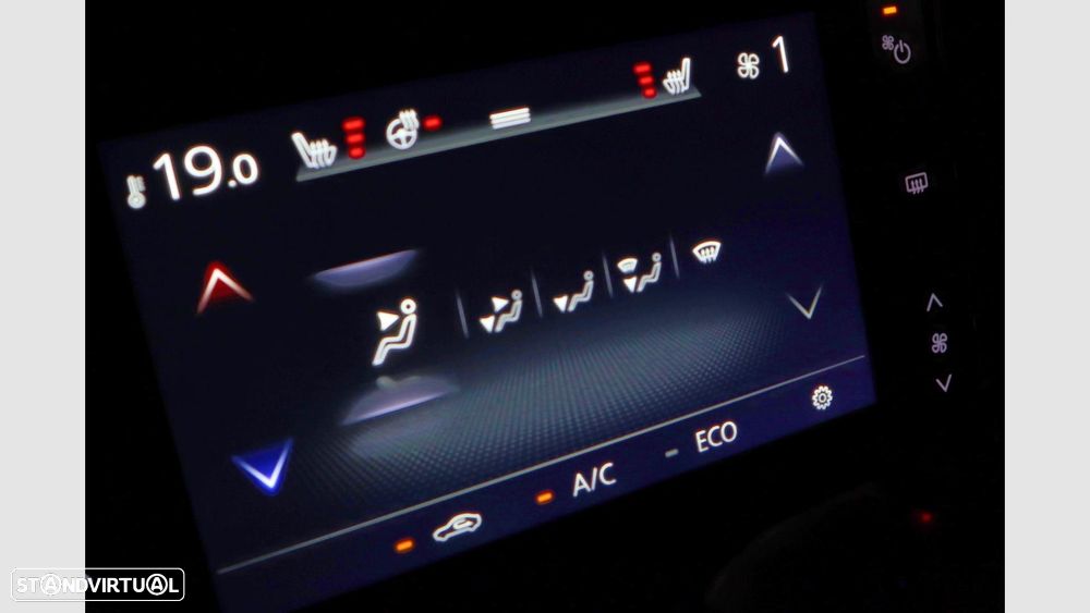 Mazda MX-30 e-SKYACTIV Makoto Urban Expression - 12