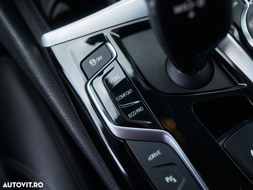 BMW Seria 5 - 27