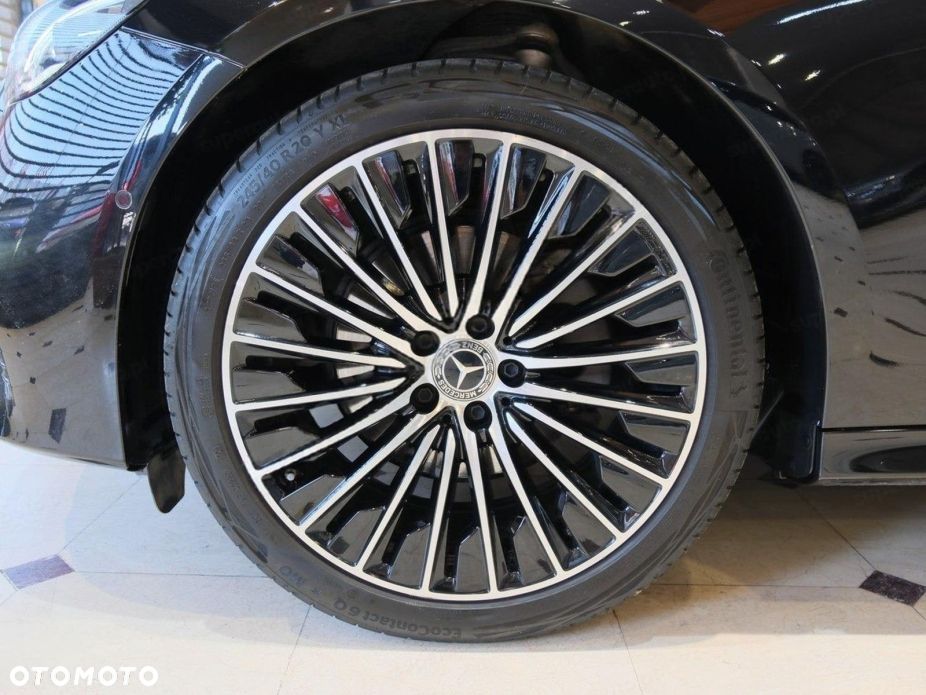 Mercedes-Benz Klasa E - 16