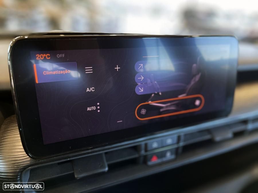 Jeep Avenger 1.2 GSE T3 Altitude - 25