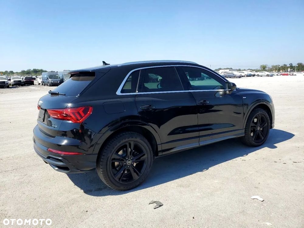 Audi Q3 45 TFSI quattro S tronic S line - 4