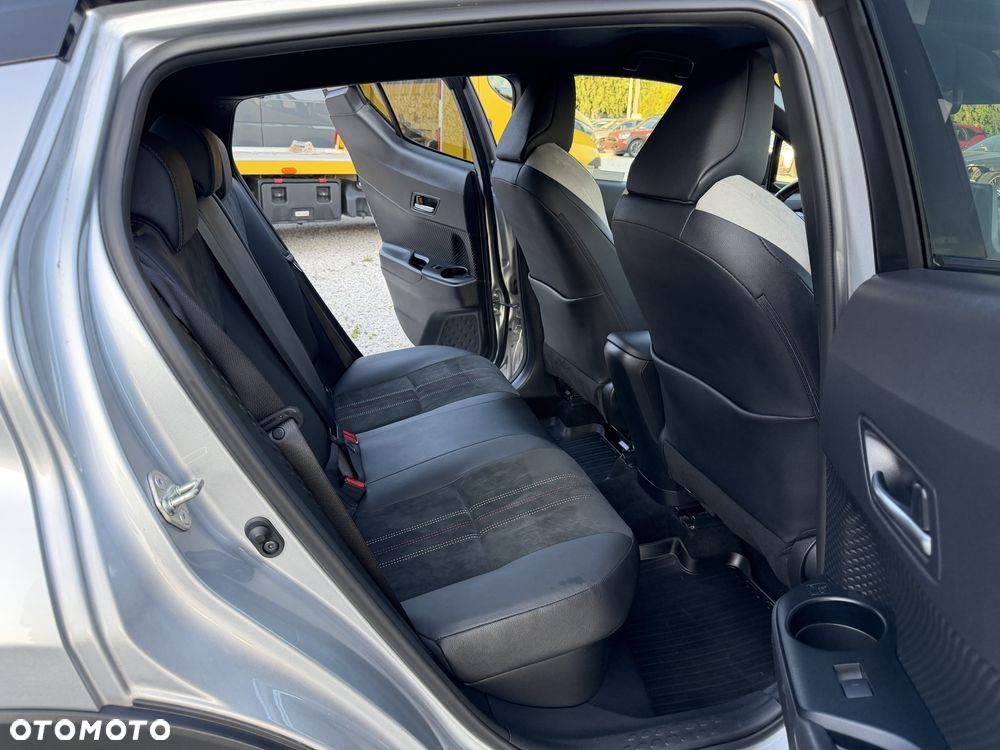 Toyota C-HR 1.8 Hybrid GPF GR Sport - 18