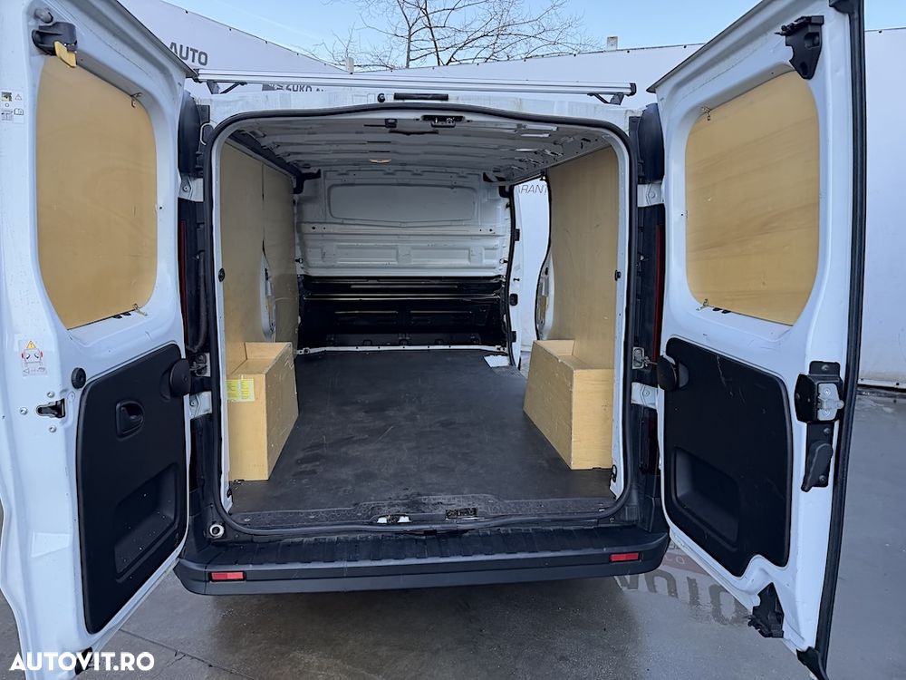 Renault TRAFIC - 8
