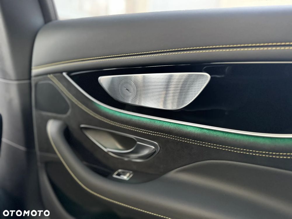 Mercedes-Benz AMG GT 63 S 4Matic+ Speedshift MCT 9G - 23