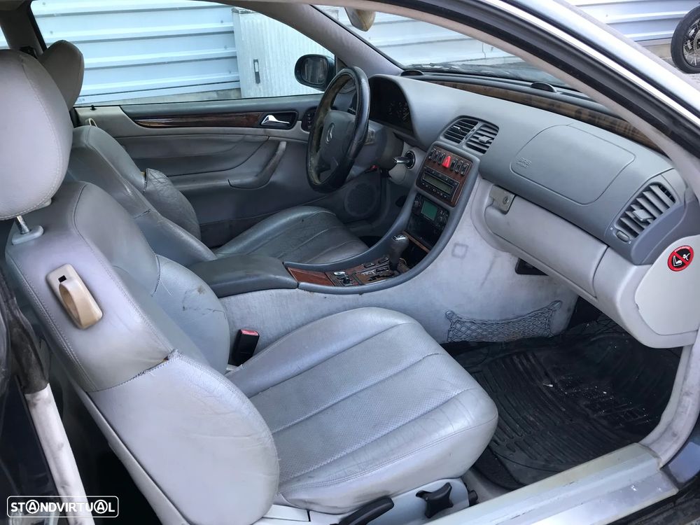 Mercedes CLK 320 1999 - Para Peças - 9