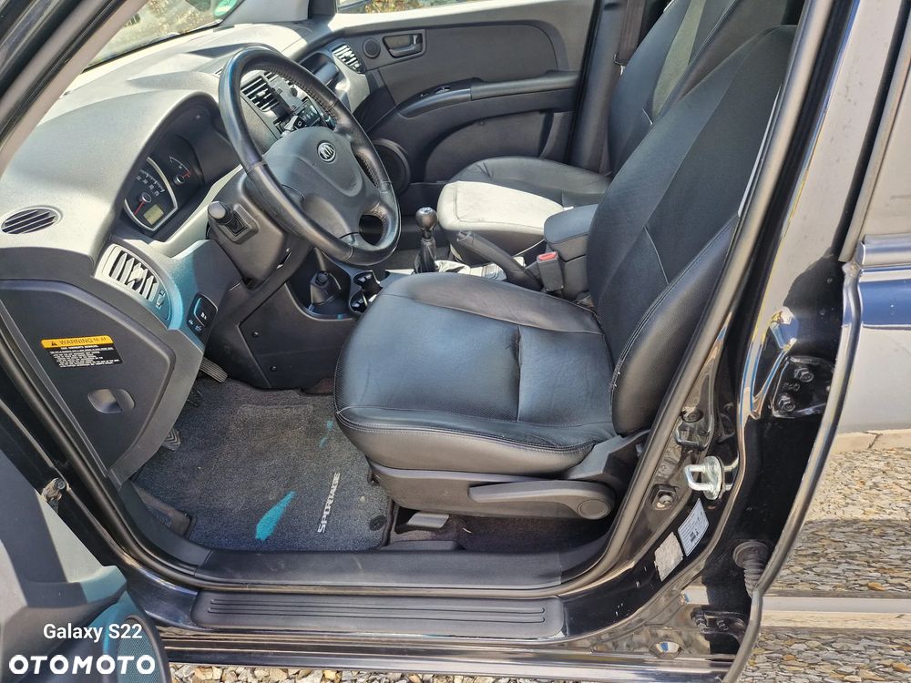Kia Sportage 2.0 2WD LX - 16