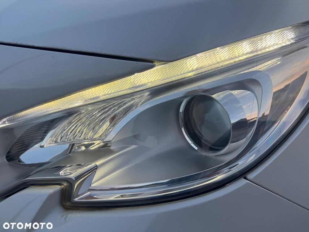 Peugeot 2008 PureTech 82 Urban Move - 21