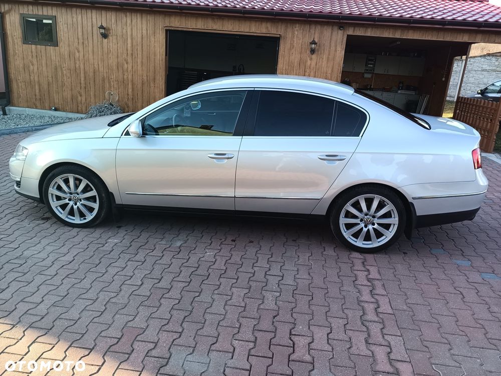 Volkswagen Passat 1.8 TSI Comfortline - 14