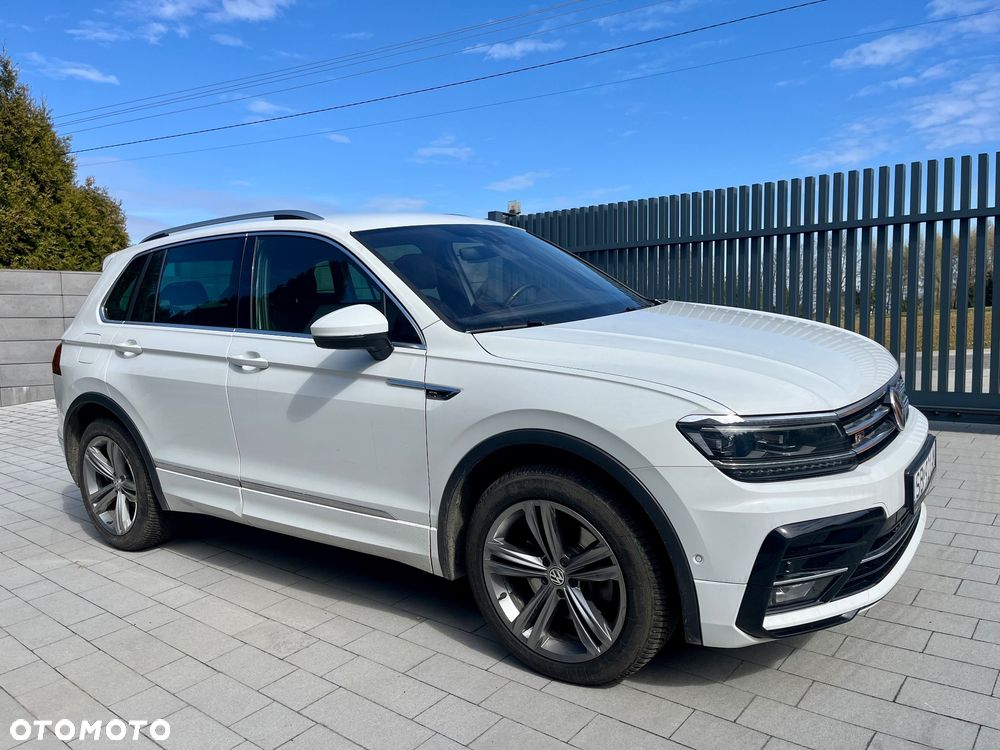 Volkswagen Tiguan - 1