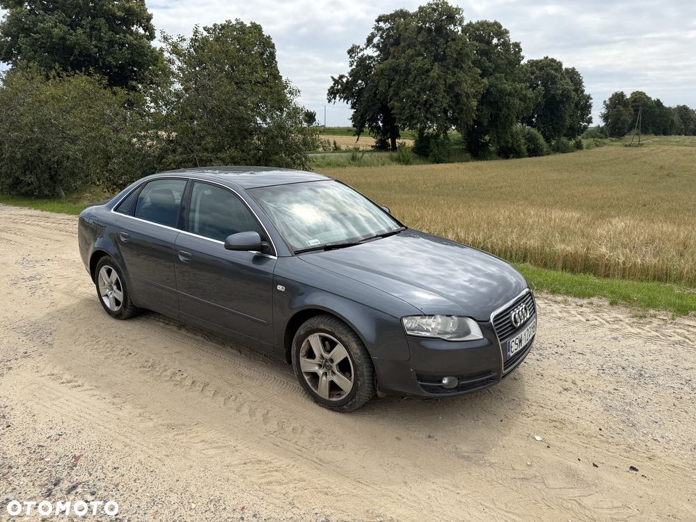 Audi A4 Limousine - 2
