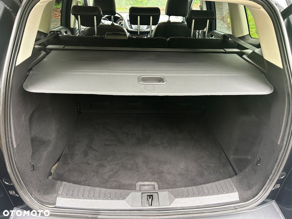 Ford Kuga 2.0 TDCi 2x4 Titanium - 9