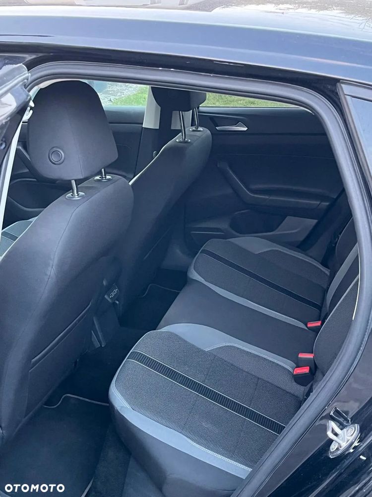 Volkswagen Polo - 16