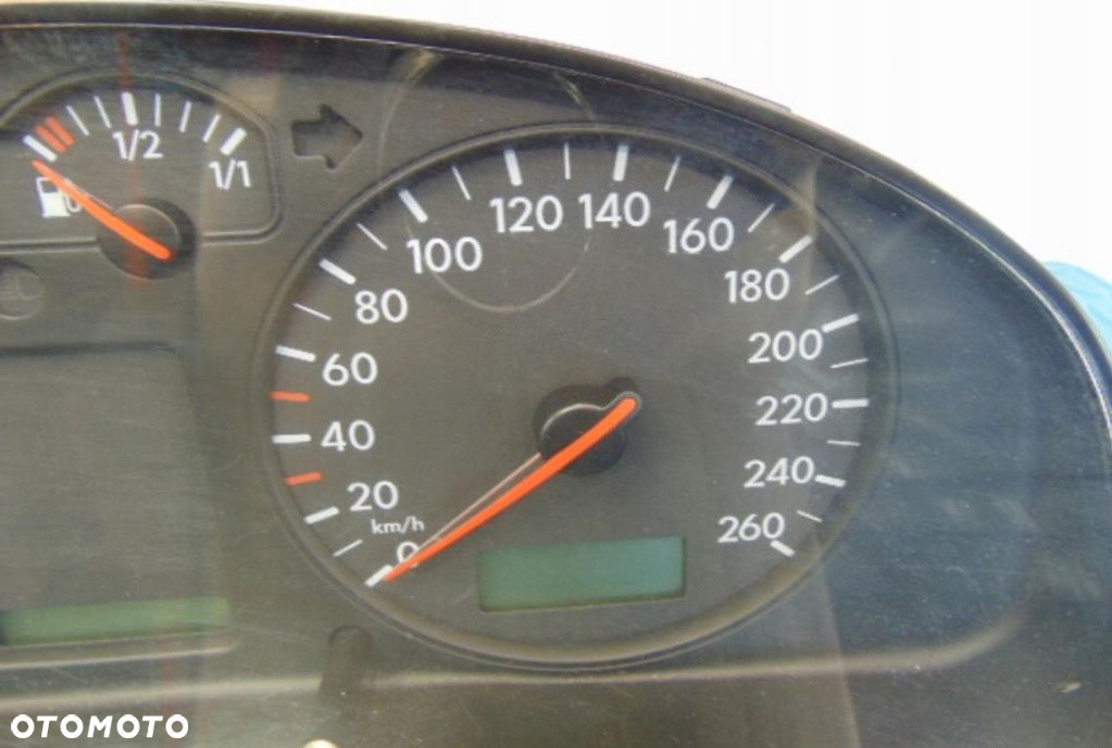 VOLKSWAGEN PASSAT B5 LICZNIK - 4