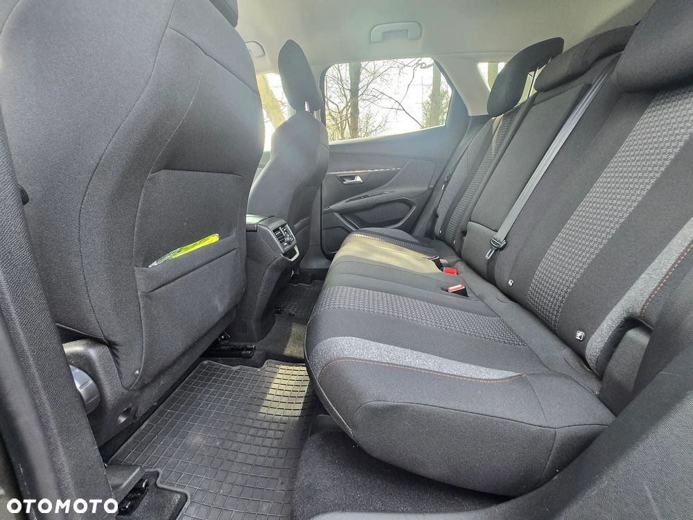 Peugeot 3008 1.6 BlueHDi Active S&S EAT6 - 7