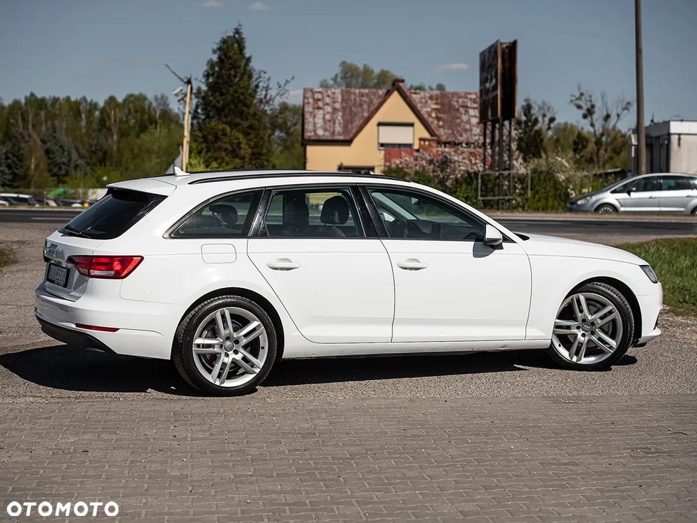 Audi A4 Avant 2.0 TDI - 14