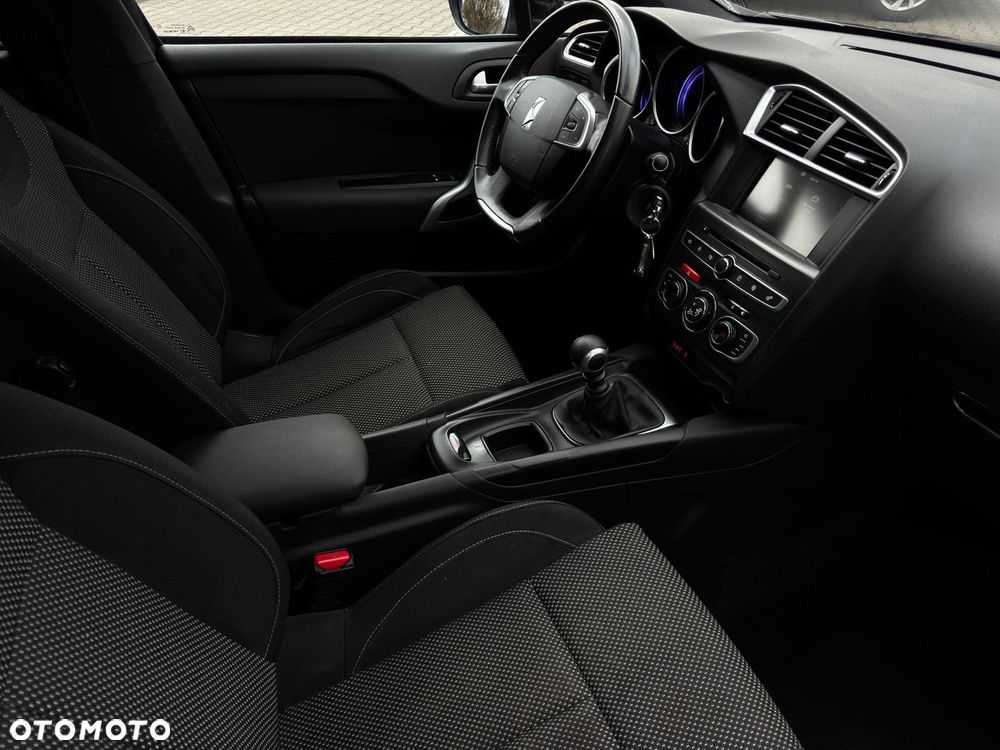 DS Automobiles DS 4 Crossback - 11
