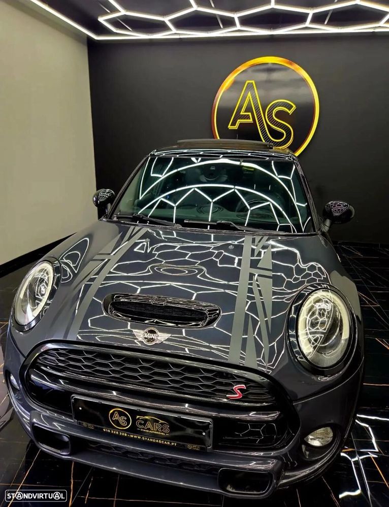 MINI 5 Portas Cooper S Aut. - 44
