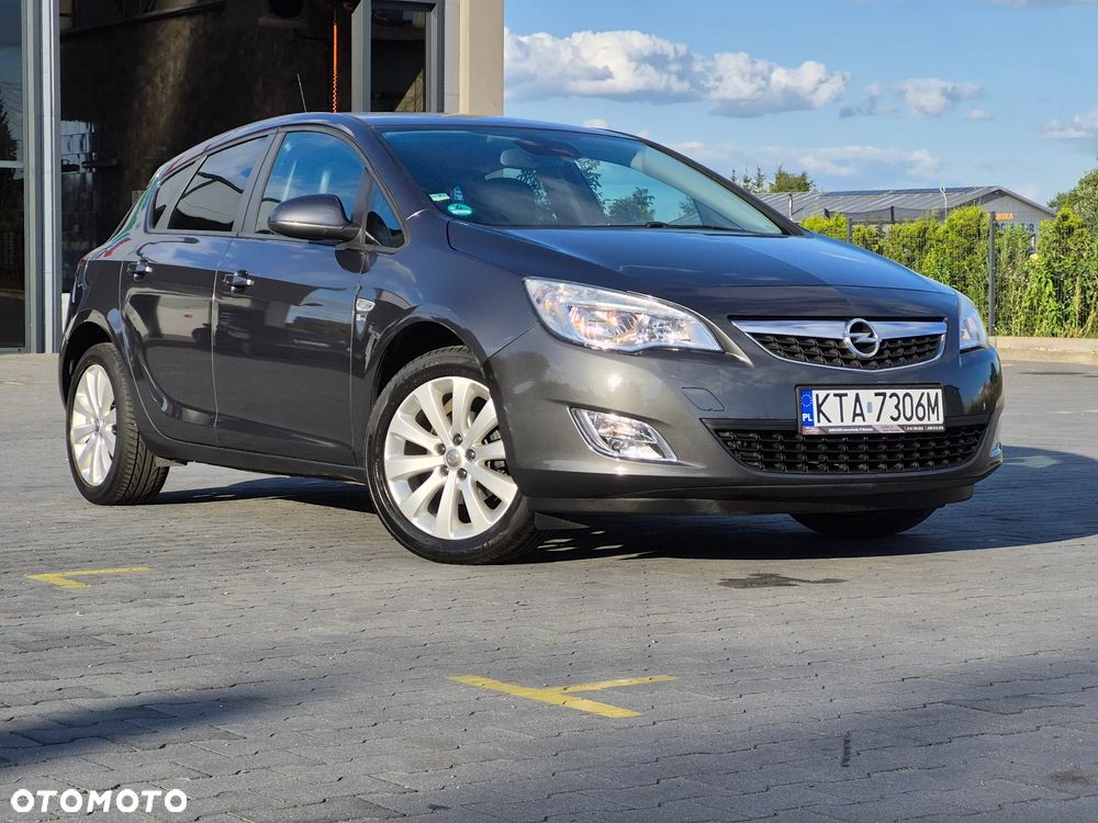 Opel Astra 1.4 Turbo - 1