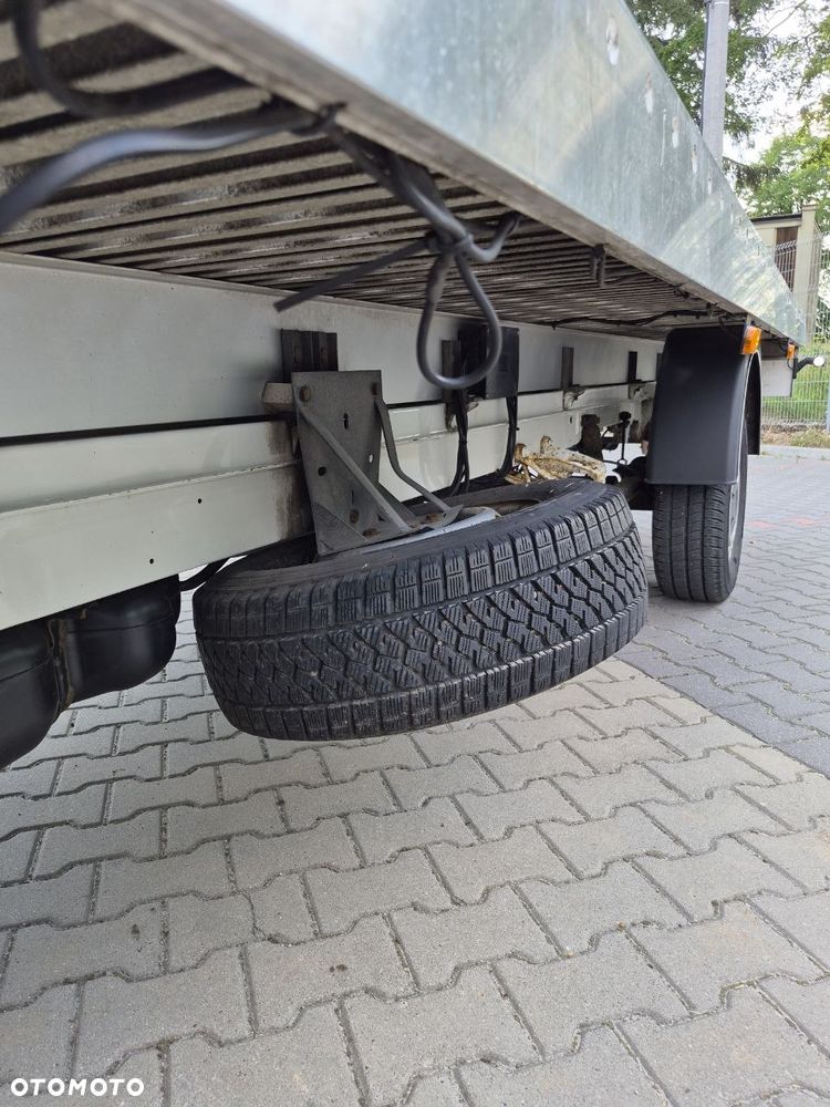 Volkswagen Crafter - 21