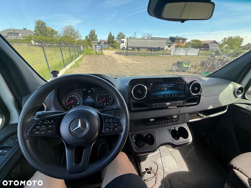 Mercedes-Benz Mercedes sprinter 319 cdi 3.0 V6 full opcja - 7