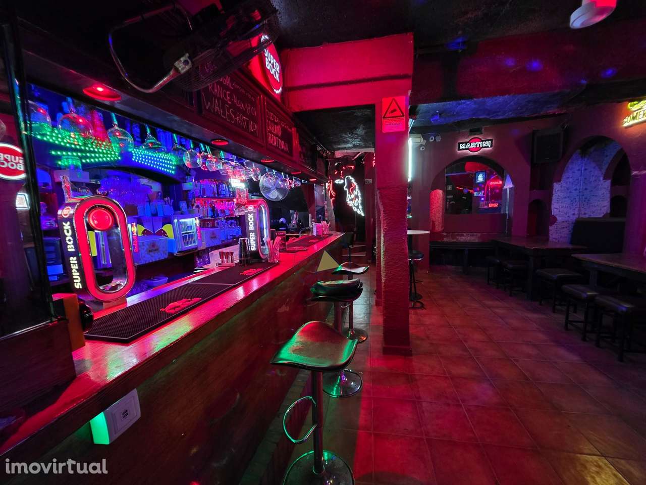 Estabelecimento comercial no histórico de Lagos | Elevado Potencial de - Grande imagem: 5/17