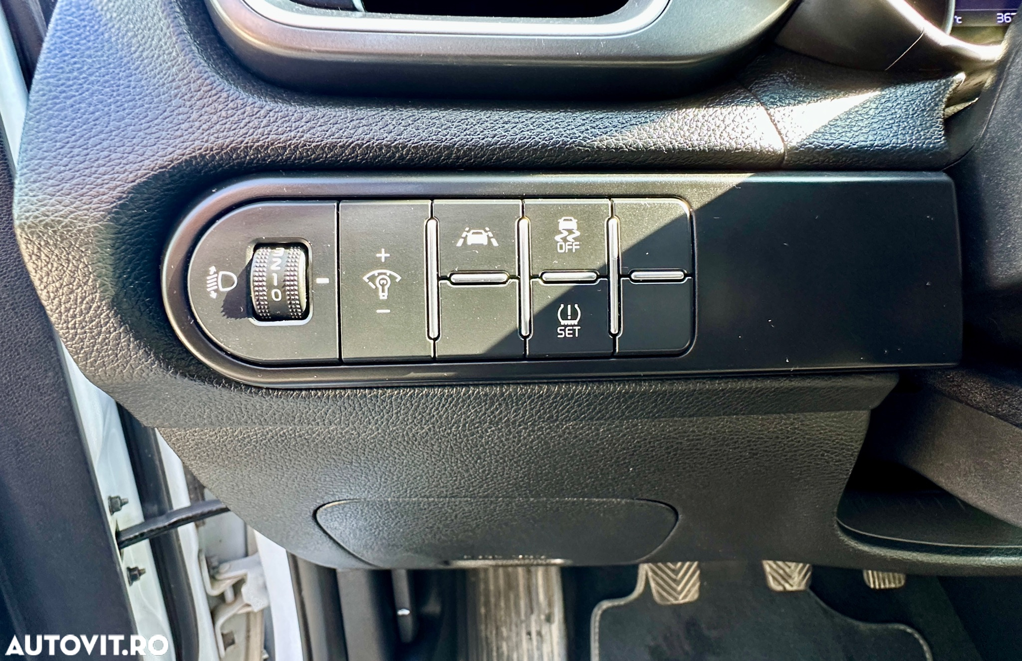 Kia XCeed 1.0 T-GDI 6MT City - 14