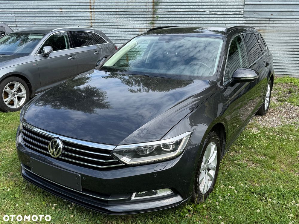 Volkswagen Passat Variant 1.6 TDI SCR DSG Comfortline - 1