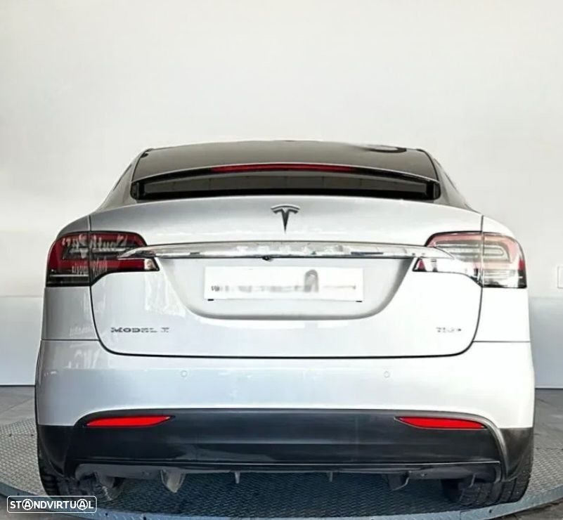 Tesla Model X Standard Range - 9