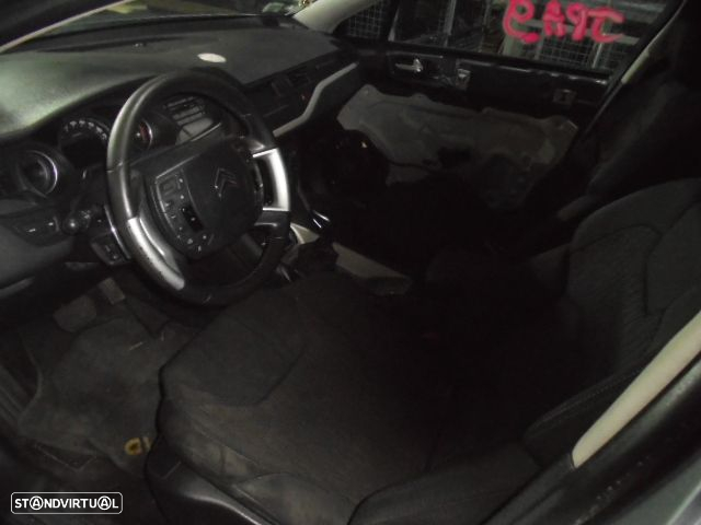 Carro MOT: 9HR CITROEN C5 2011 1.6HDI 112CV 4P CINZENTO GASOLEO - 5