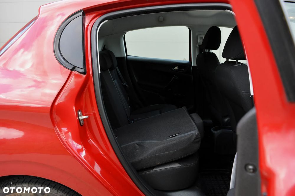 Peugeot 208 1.2 VTi Active - 13