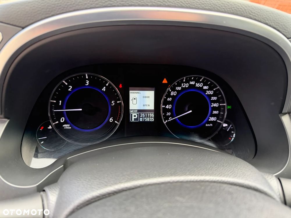 Infiniti FX FX30d S Premium - 10