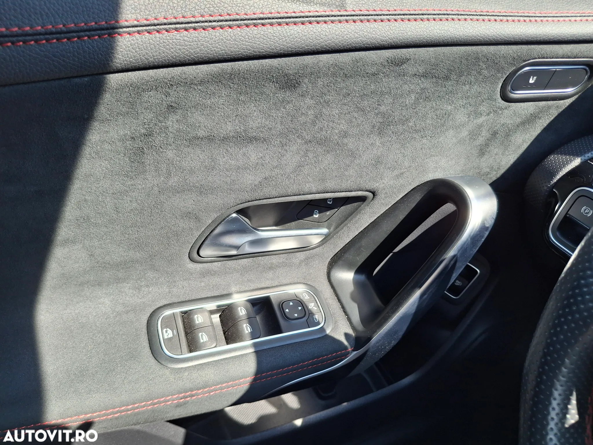 Mercedes-Benz CLA - 18