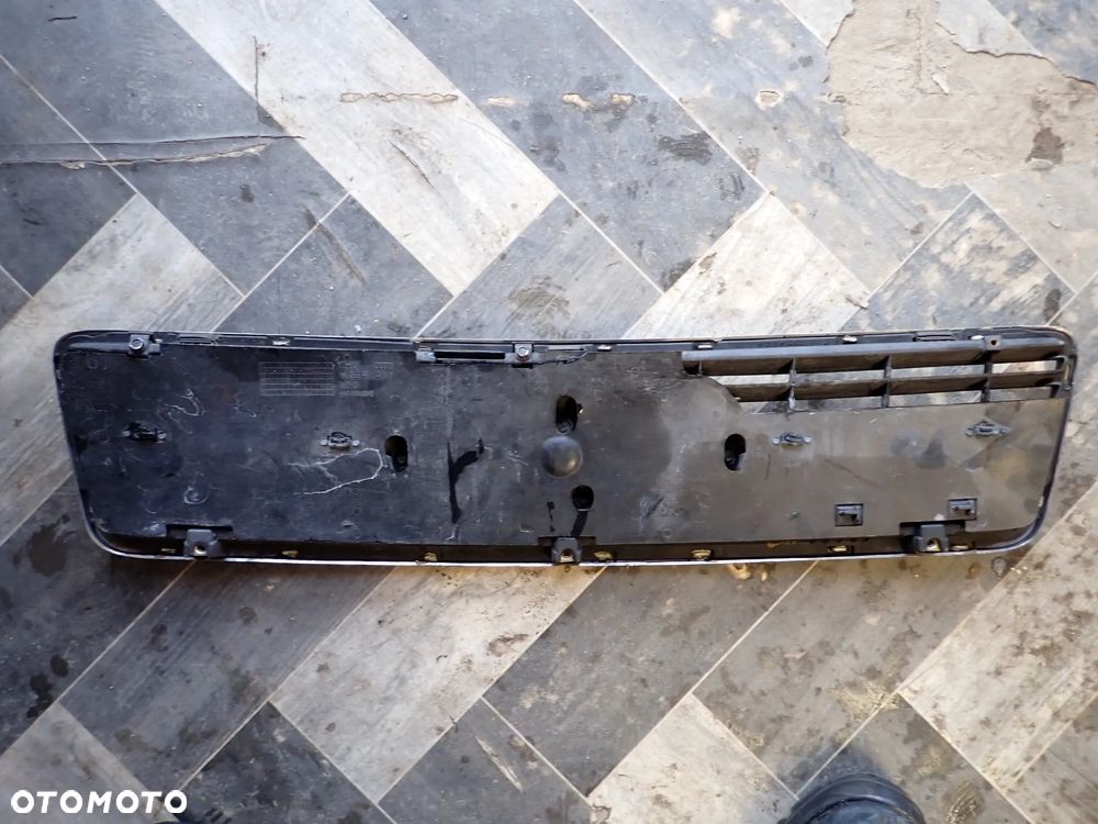 AUDI 100 S4 C4 GRILL 4A0853651B - 2
