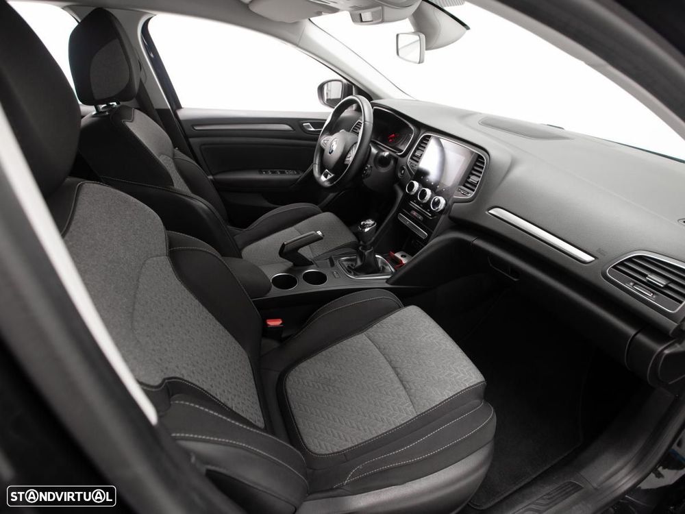 Renault Mégane 1.5 Blue dCi Limited - 9