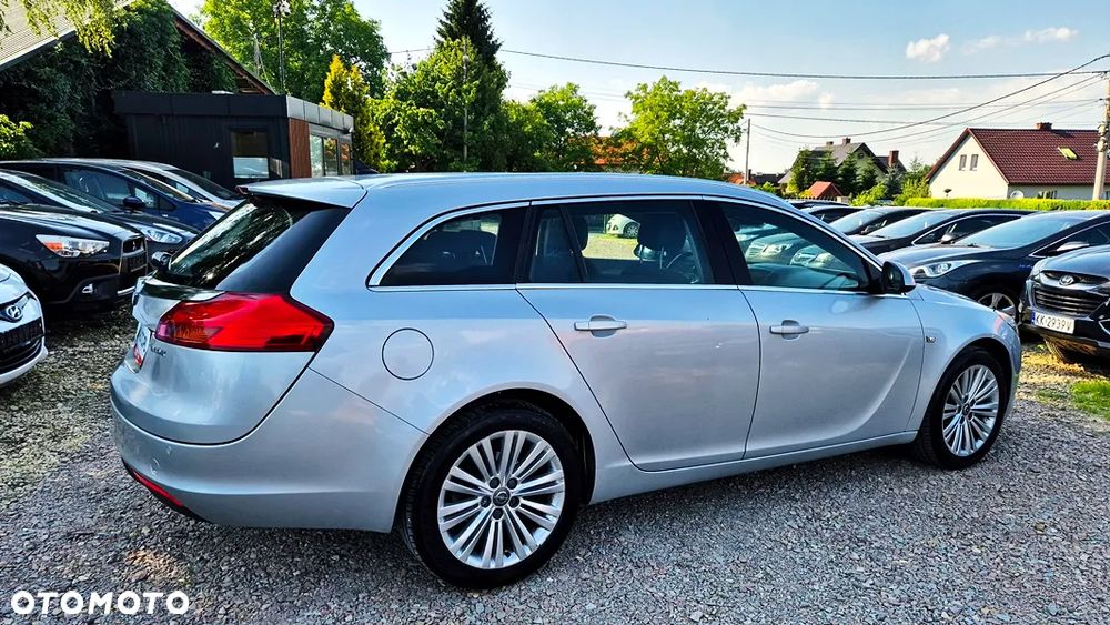 Opel Insignia 1.4 T Cosmo S&S - 10