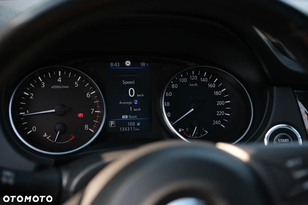 Nissan Qashqai 1.3 DIG-T N-Connecta DCT - 16