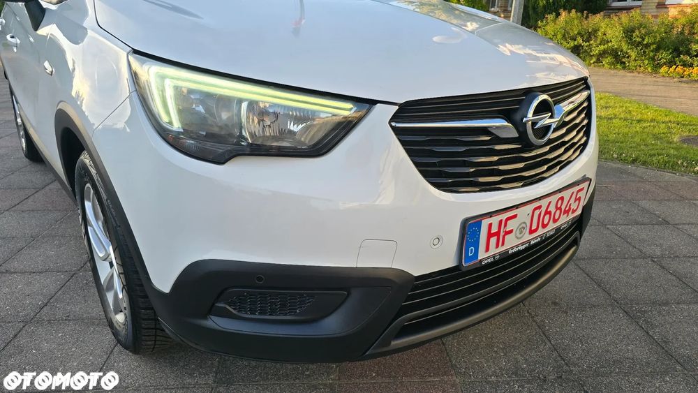 Opel Crossland X - 13