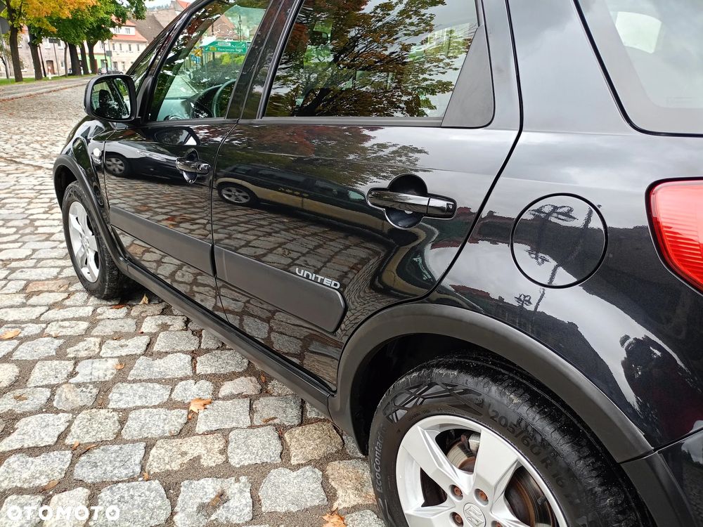 Suzuki SX4 2.0 DDiS 4x4 Comfort - 11