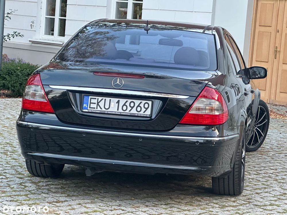 Mercedes-Benz Klasa E 200 CDI Automatik Avantgarde DPF - 18