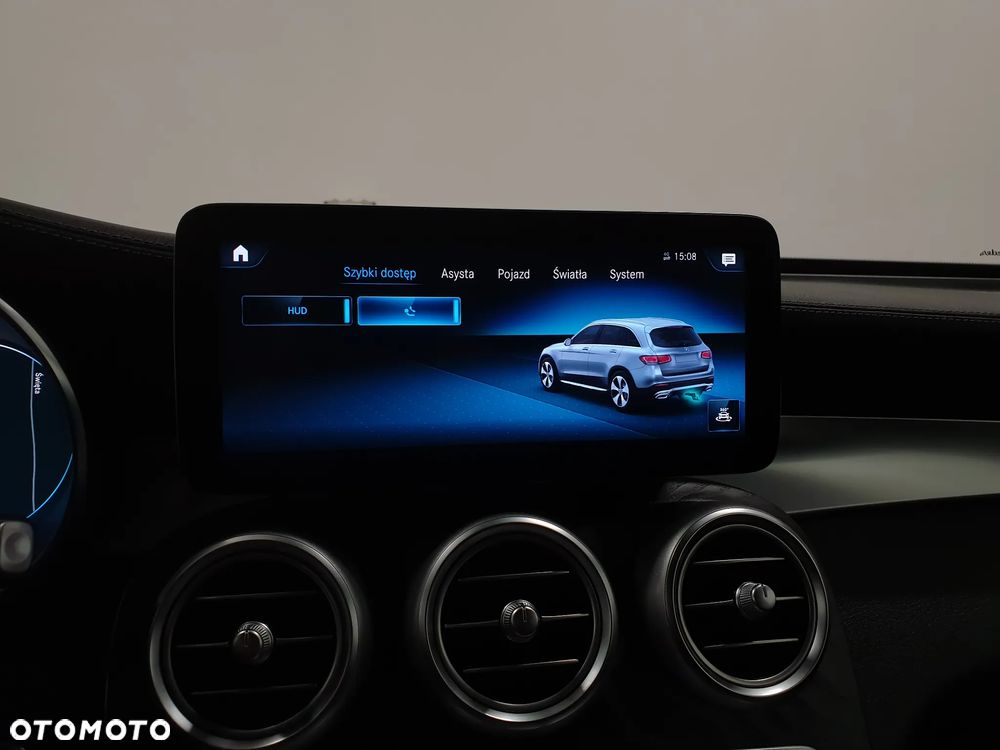 Mercedes-Benz GLC 300 de 4Matic 9G-TRONIC AMG Line Plus - 24