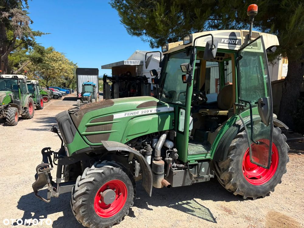 Fendt 209V Vario Profi TMS - 1